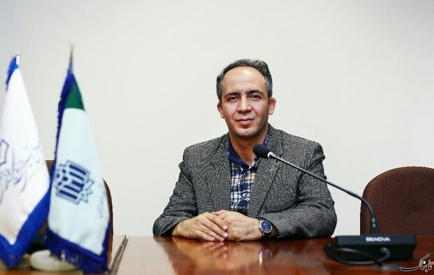 اول اقتصاد را پیش بینی پذیر کرده، بعد ارز ترجیحی را حذف کنید