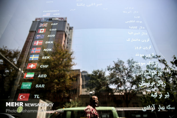آغاز رسمی بازار متشکل ارزی تا خرداد 99