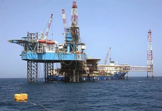 قرارداد توسعه میدان گازی فرزاد امضا شد